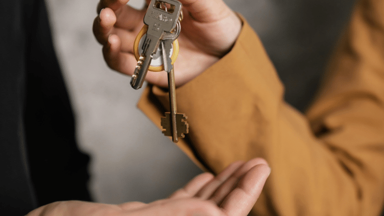 Understanding Landlord and Tenant Responsibilities: A Guide to Harmonious Renting