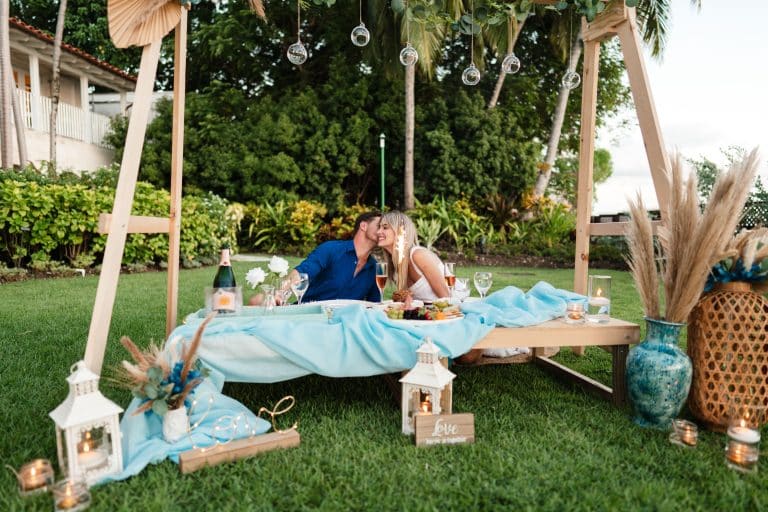 Couple enjoying an outdoor picnic